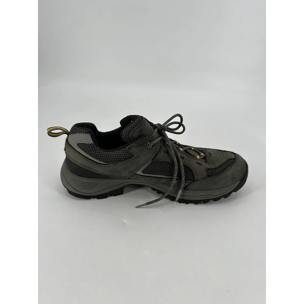 Vasque breeze low